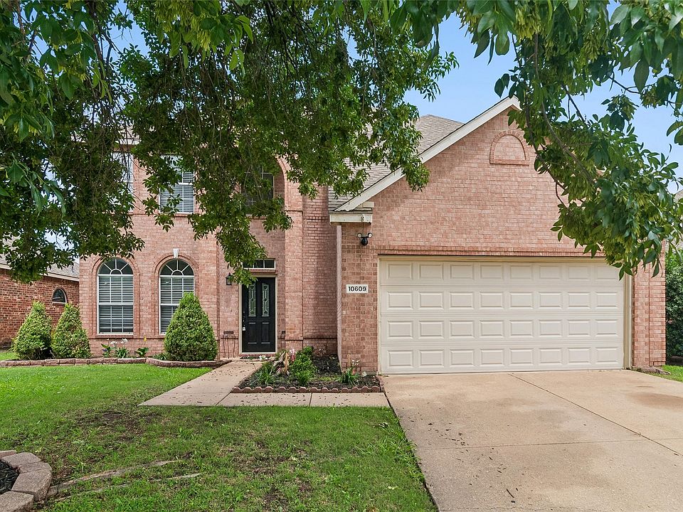 1st image of 10609 Augusta Ln