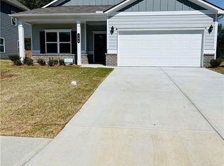 104 Marion Dr, Cartersville, GA