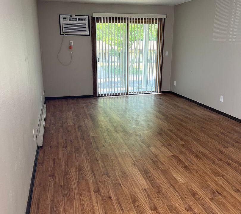 Highlander Apartments Litchfield, MN Zillow