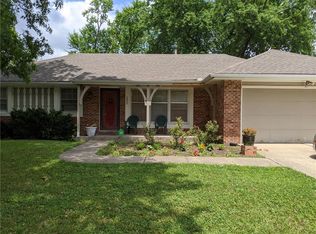 7922 N Elizabeth Ave, Kansas City, KS 66112