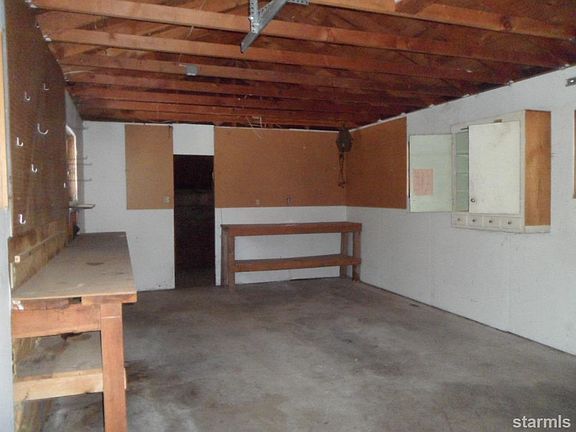 2nd image of 2604 Armstrong Ave