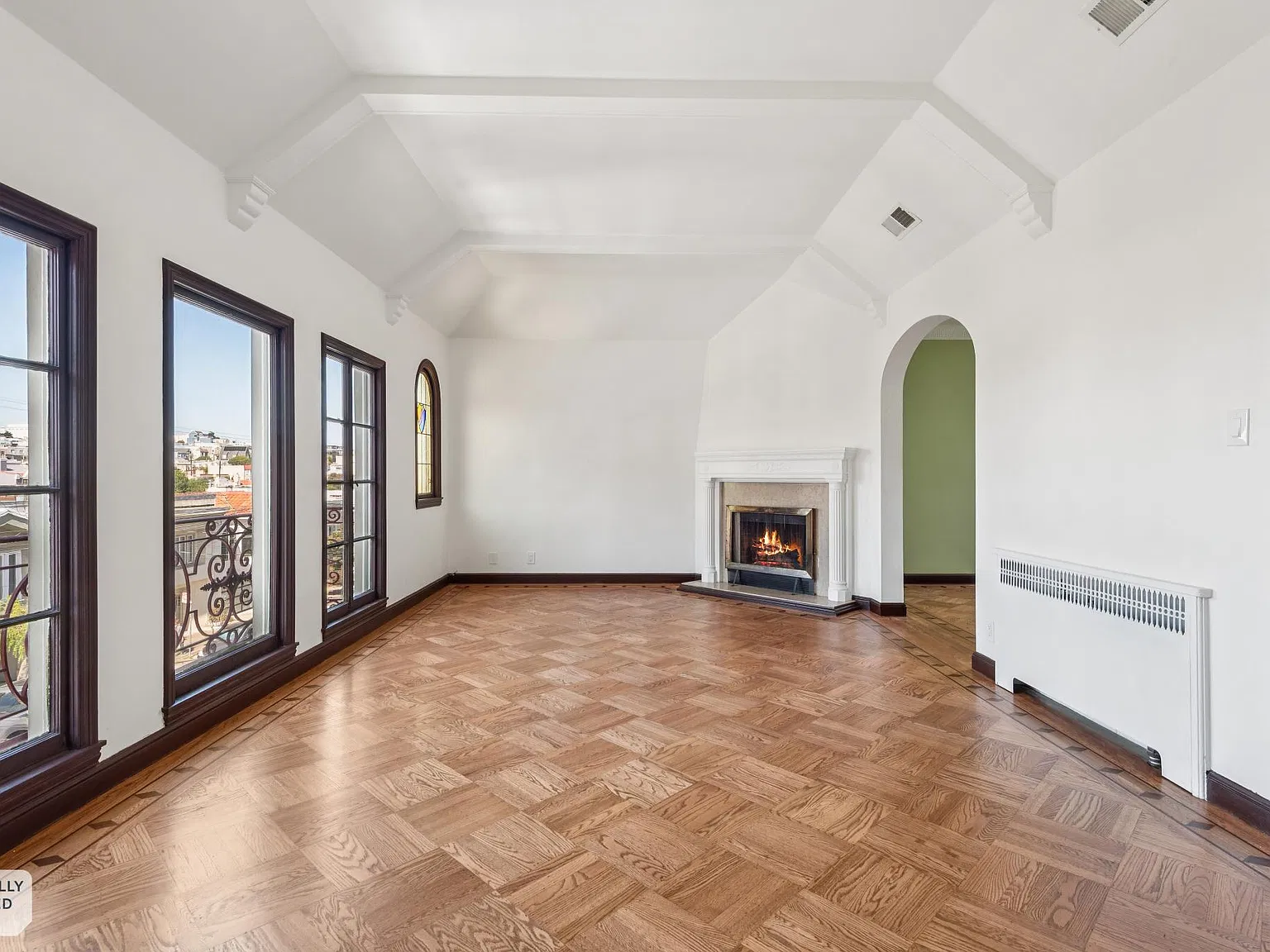 3 bed, 1732 sqft, $7,500 — Photo 3