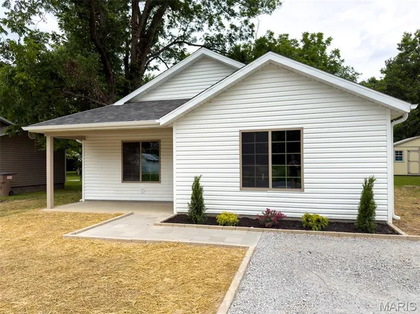 1031 Delano, Poplar Bluff, MO 63901