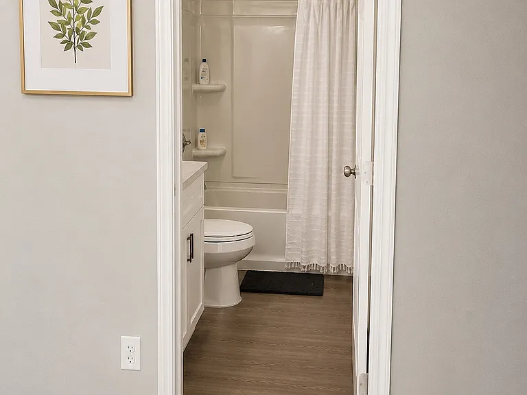 626 E Fairway Lake Dr — Photo 7