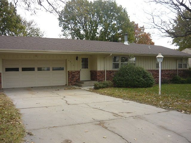 1st image of 2314 Edgemore Ave