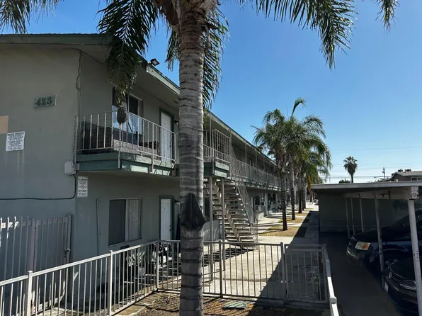 423 S Dearing Ave, Fresno, CA 93702