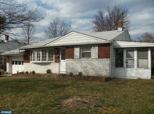 137 W Browning Rd, Bellmawr, NJ 08031