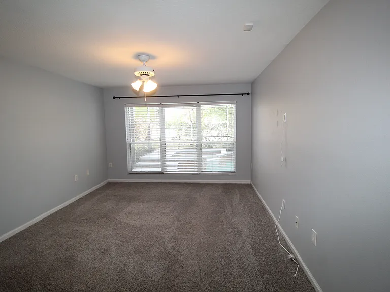 6031 Bay Valley Ct — Photo 21