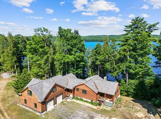 44 Heather Ln, Sidney, ME 04330