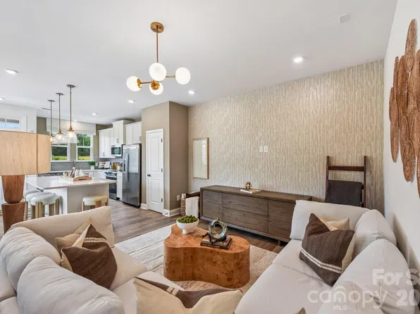 9229 Bella Ricci Pl #50, Charlotte, NC 28262