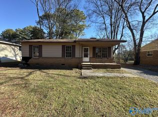 3012 Love Ave NW, Huntsville, AL 35816