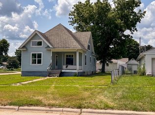 206 S Oak St, Jefferson, IA 50129