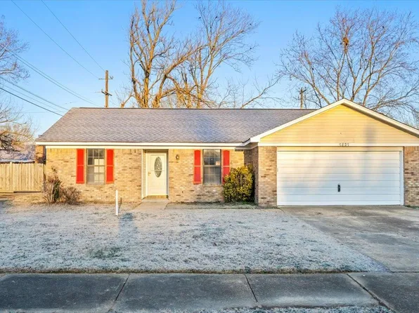 7827 Hickory Meadow Rd, Millington, TN 38053