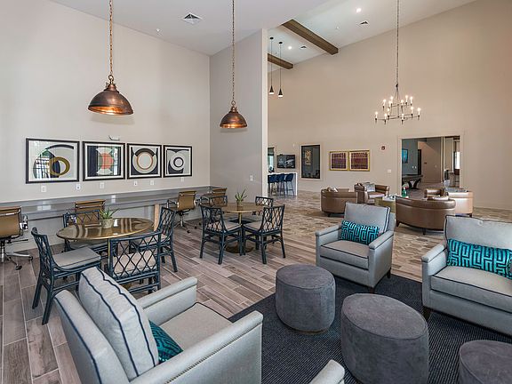 4th image of 1201 Ashford Cir #11-316
