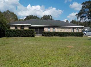 3928 Red Bud Ln, Pace, FL 32571