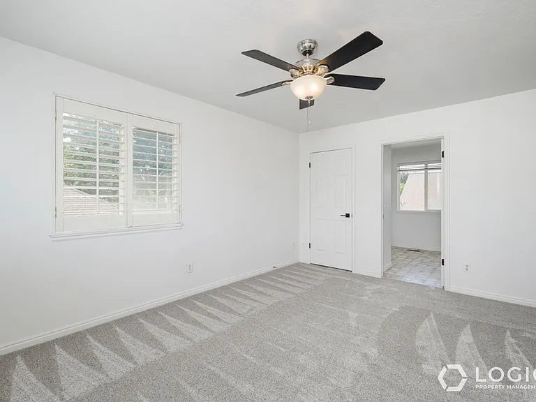166 E Rawlins Ln — Photo 11