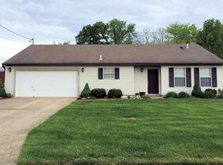 360 Randy Ln, Monroe, OH 45050
