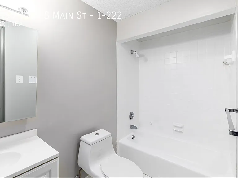 1150-1160 S Main St #1-222 — Photo 72