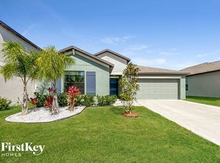 14831 Crescent Rock Dr, Wimauma, FL 33598