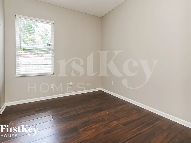 3207 Rosselle St — Photo 8