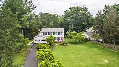 1161 Kettle Pond Ln — Photo 1