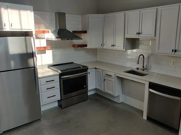 For Rent: Modern Urban Living at 3801 Fleet St Your City Oasis Awaits! — Photo 15