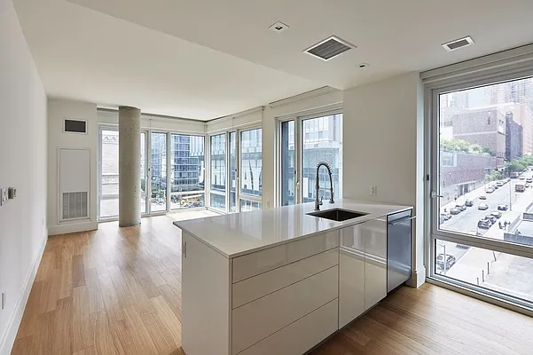 Rented by The Durst Organization | media 11