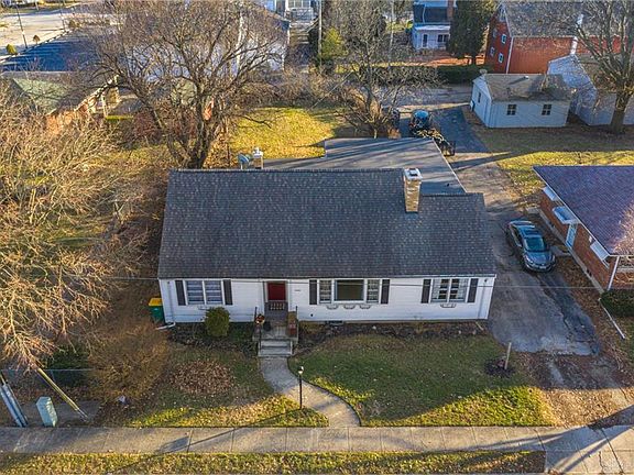 2nd image of 506 W Washington St