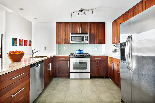 Sold by Compass | media 11