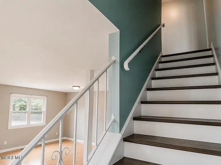 610A N Victoria Ave #1 — Photo 9