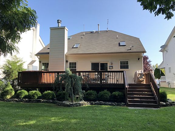 2nd image of 12 Marchesi Dr