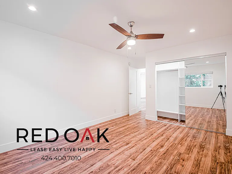 1232 S Bronson Ave #5 — Photo 20