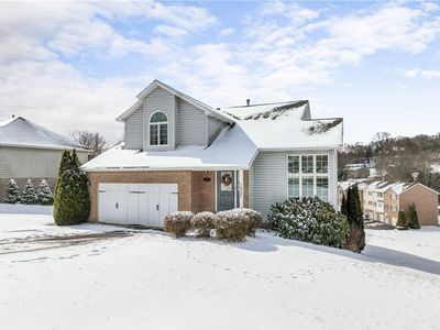 1032 New London Dr, Greensburg, PA, 15601