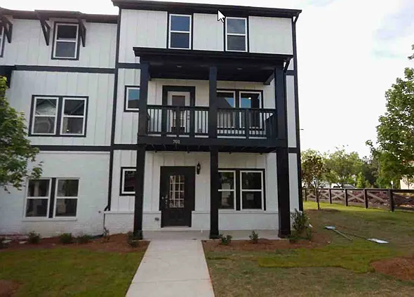 701 Mulberry Walk