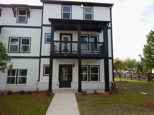 701 Mulberry Walk, Woodstock, GA 30188