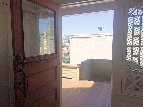 3rd image of 1474 Allison Ave