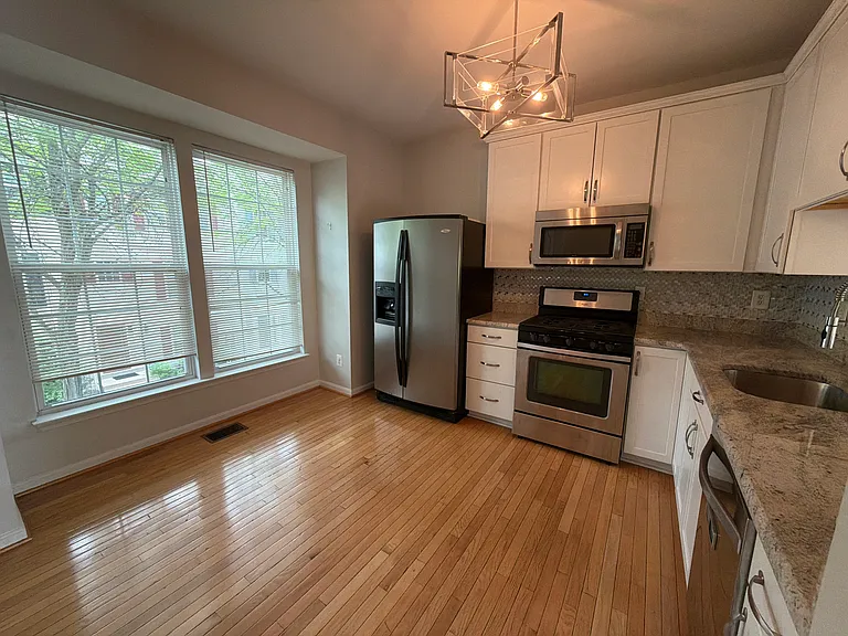 3553 Morning Star Pl — Photo 5
