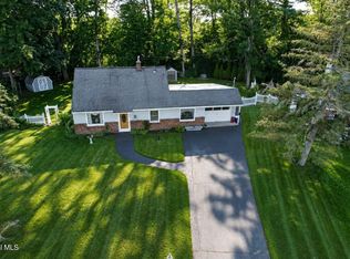 1133 Cushing Ln, Schenectady, NY 12303