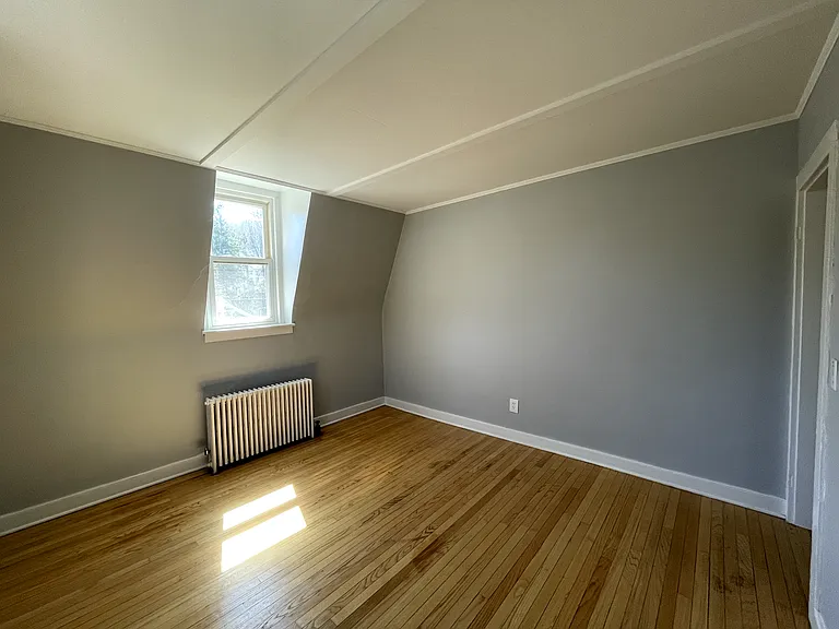 4 Main St #6 — Photo 13