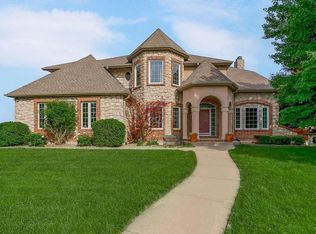 6905 N Charleston Dr, Kansas City, MO 64119