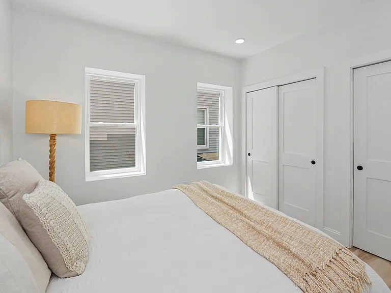 71 Portland St #101 — Photo 20