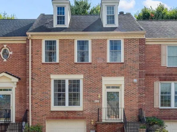 628 Budleigh Cir, Lutherville Timonium, MD 21093