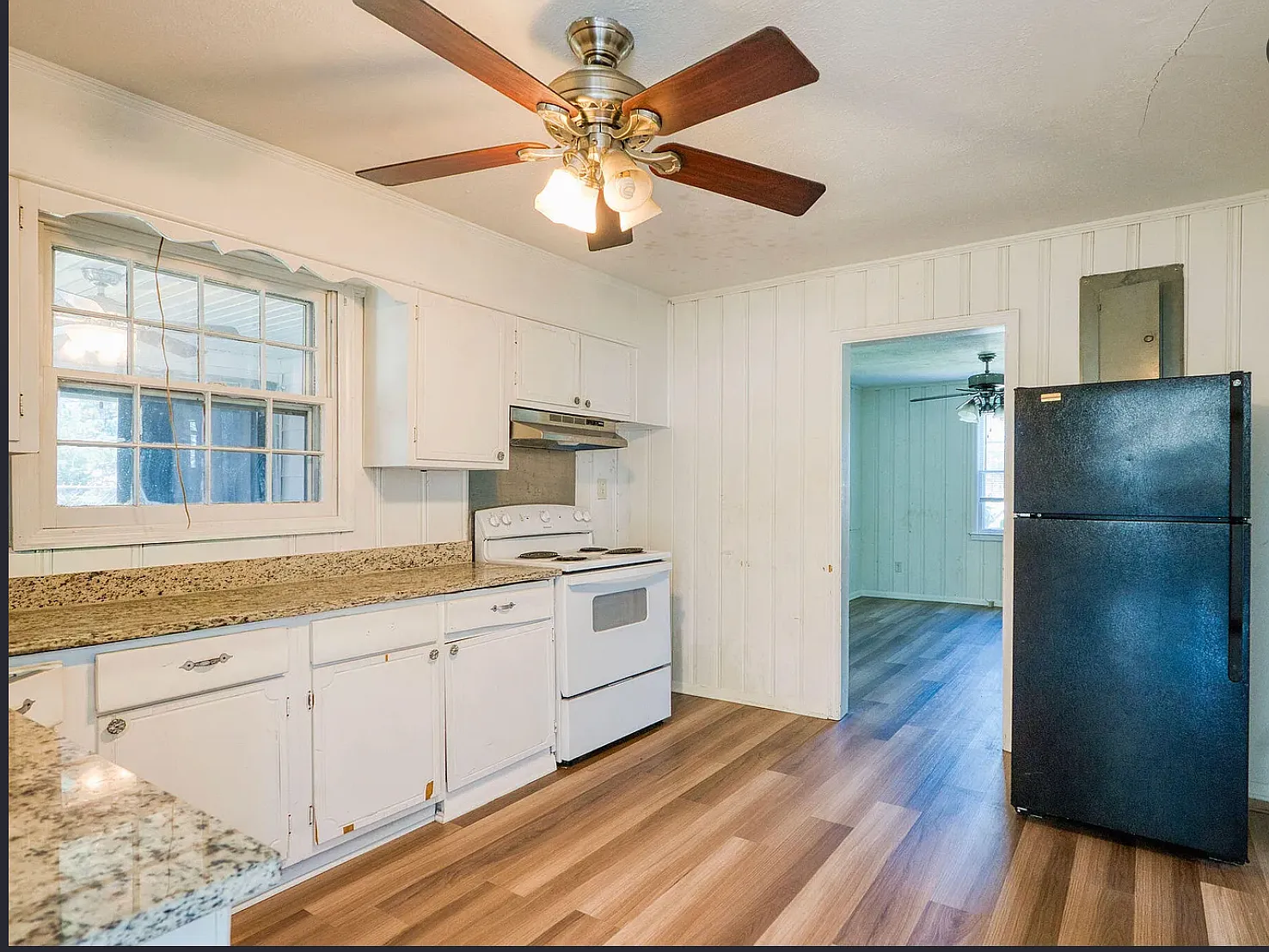 2904 Old Louisville Rd — Photo 2