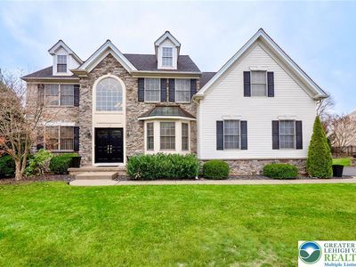 5046 W Saucon Ave, Center Valley, PA, 18034