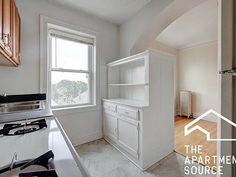6348 13th St #B12 — Photo 2