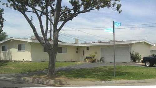 1st image of 903 Lacon Ave