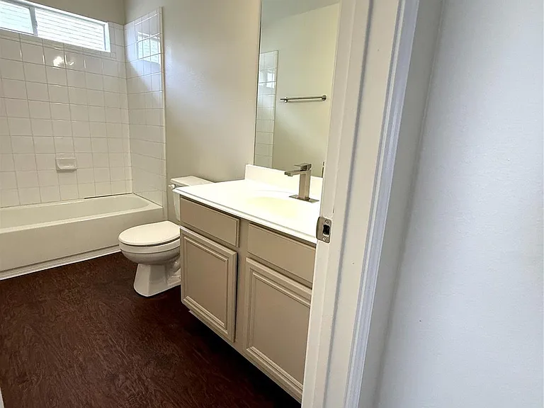 6023 Barany Ct — Photo 6