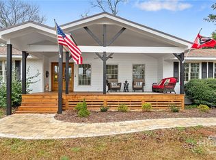 4535 Barnett Shoals Rd, Athens, GA 30605