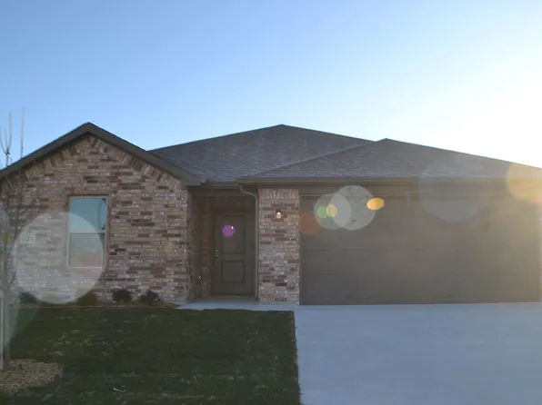 1101 Southridge Ln, Sherman, TX 75092