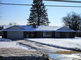 8238 Davison Rd, Davison, MI 48423